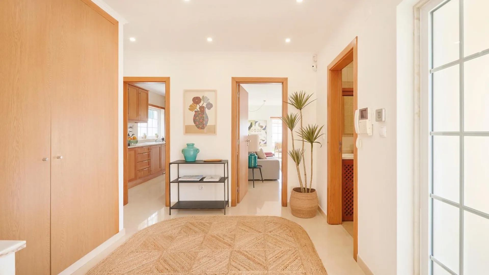 Villa Beach & Cascais Luxury Villa, By Timecooler Alcabideche