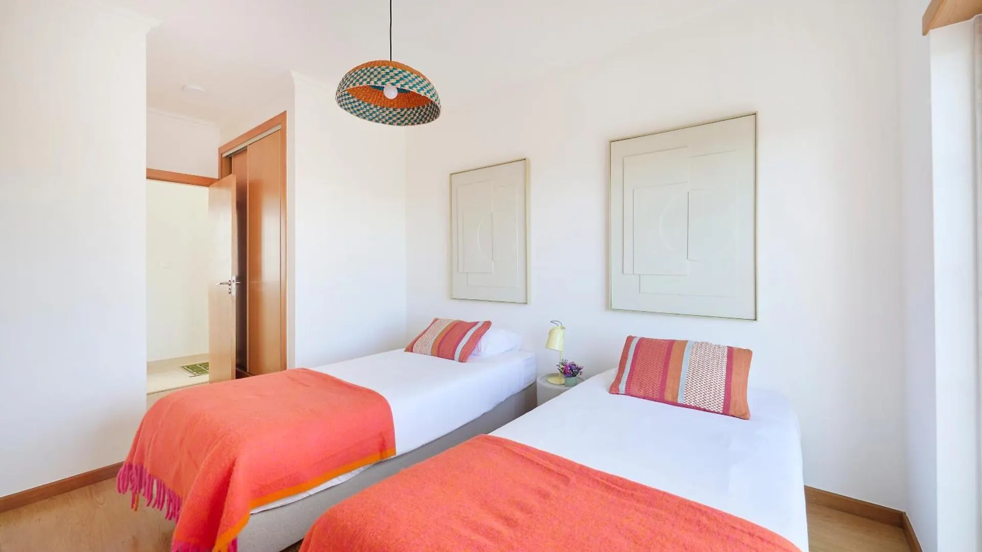Beach & Cascais Luxury Villa, By Timecooler Alcabideche 0*,  Portugal