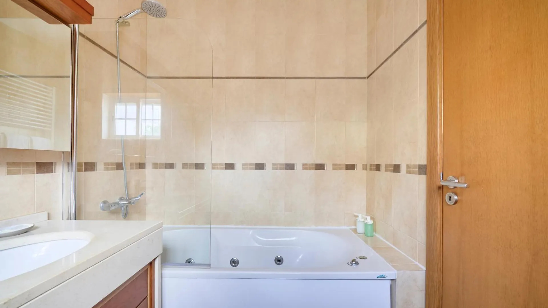 Beach & Cascais Luxury Villa, By Timecooler Alcabideche 0*,