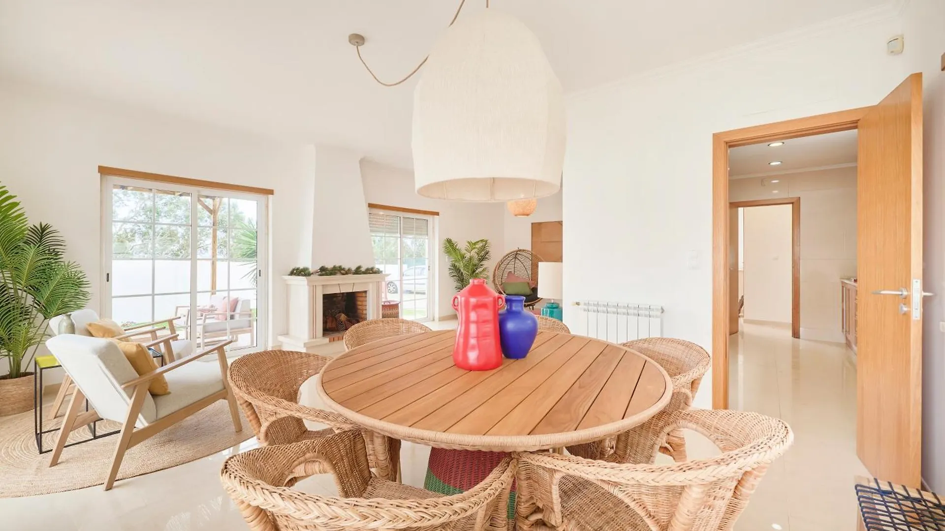 Beach & Cascais Luxury Villa, By Timecooler Alcabideche