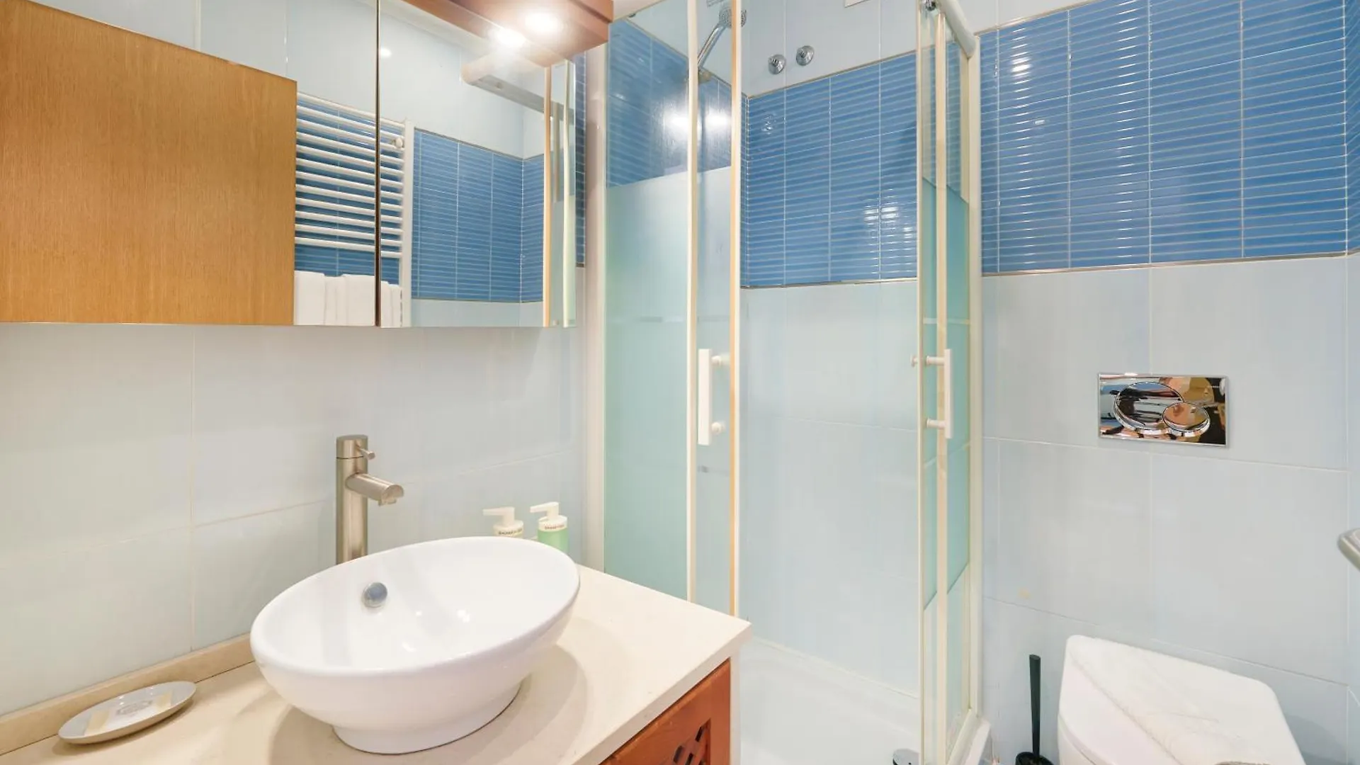 Villa Beach & Cascais Luxury Villa, By Timecooler Alcabideche