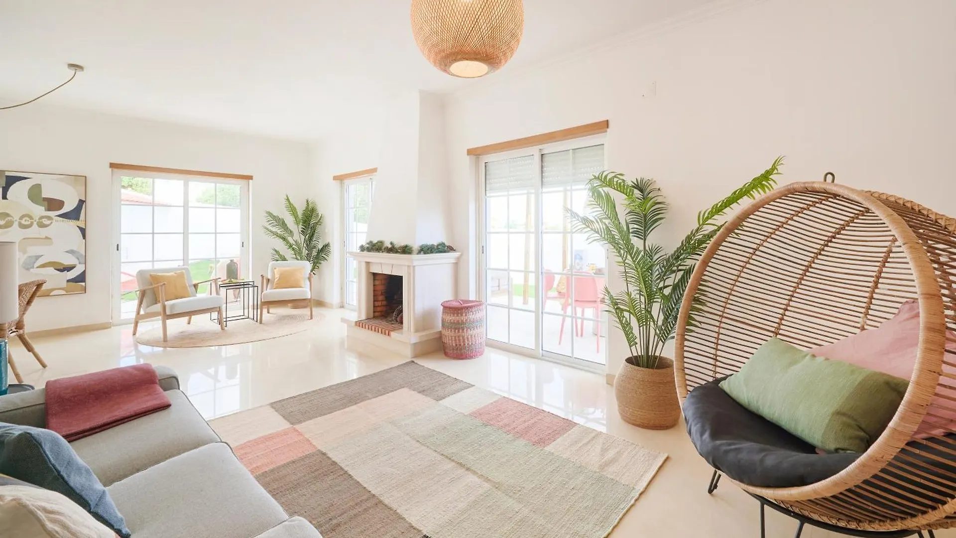 Beach & Cascais Luxury Villa, By Timecooler Alcabideche